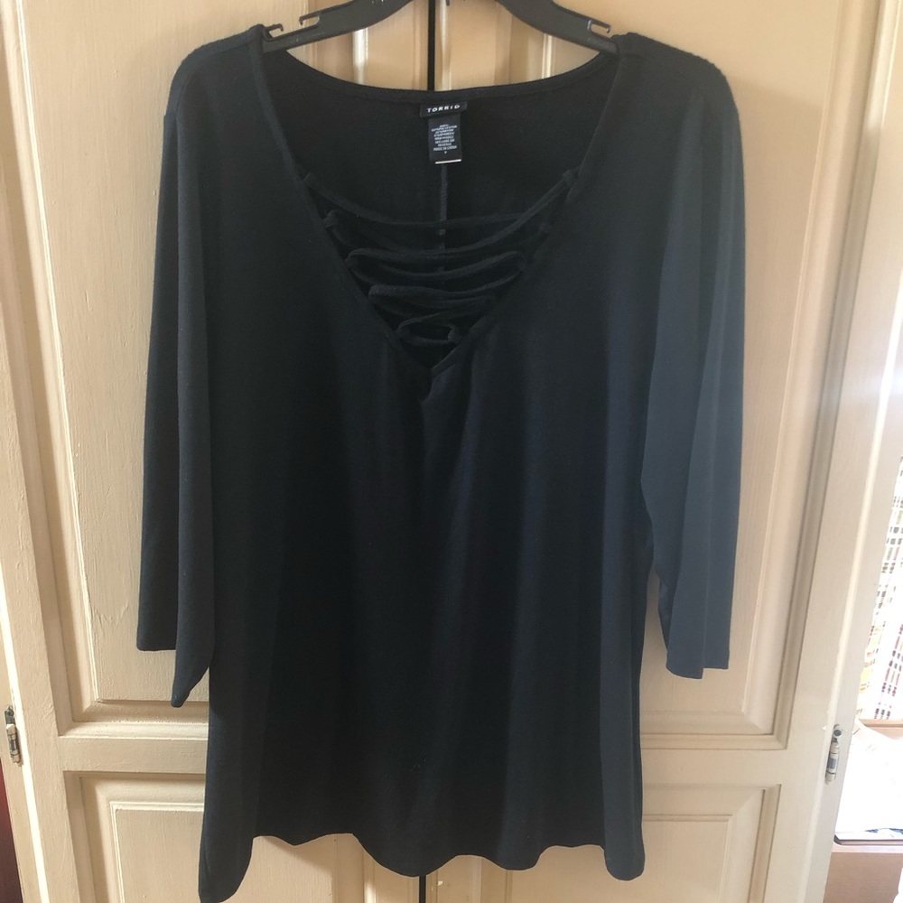 Torrid - Tie Quarter Sleeve Tee